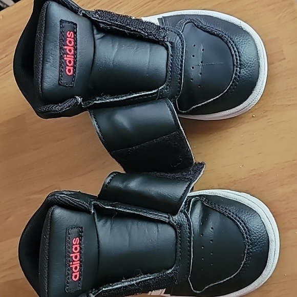 Adidas Hoops 2.0 - Picture 7 of 8